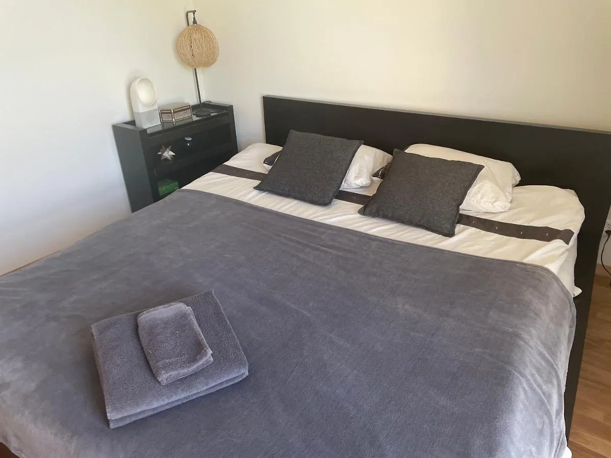 Private Bedroom And Bathroom In Shared Appartment Genève 0*,